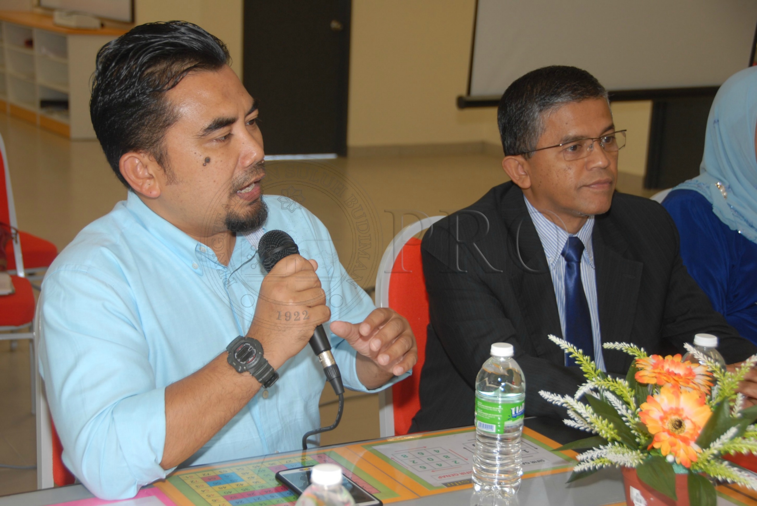 PRO 14 01 SEKOLAH FBA 8068